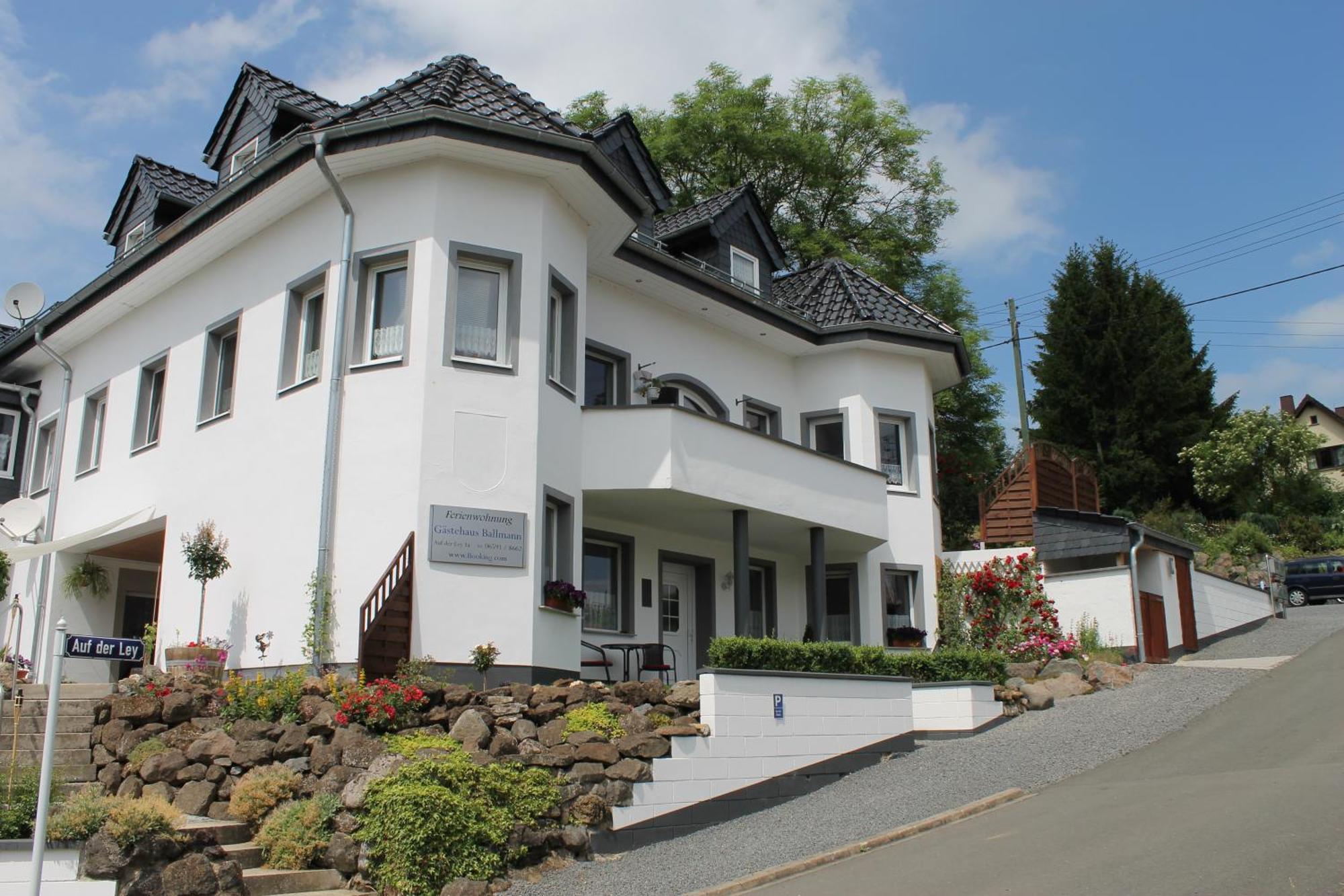 Gaestehaus Ballmann Rockeskyll Ngoại thất bức ảnh